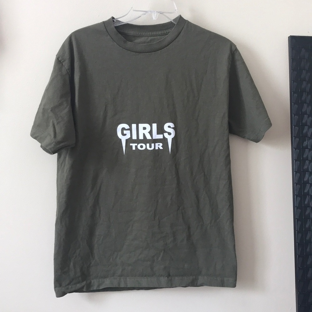 Girls Tour Tee